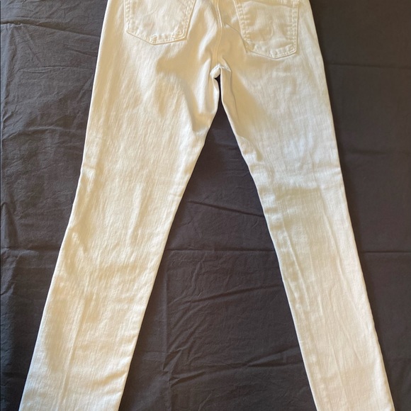 White AG Jeans. “The Stilt” cigarette leg size 27R - Picture 4 of 8
